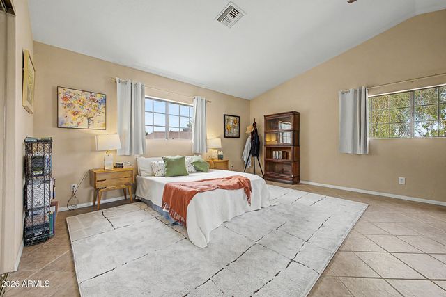 18221 N 42ND Street, Phoenix, AZ 85032