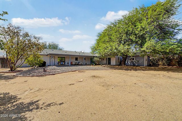 18221 N 42ND Street, Phoenix, AZ 85032