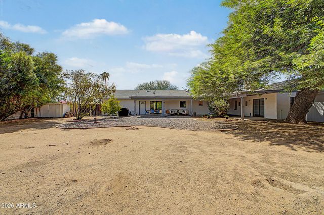18221 N 42ND Street, Phoenix, AZ 85032