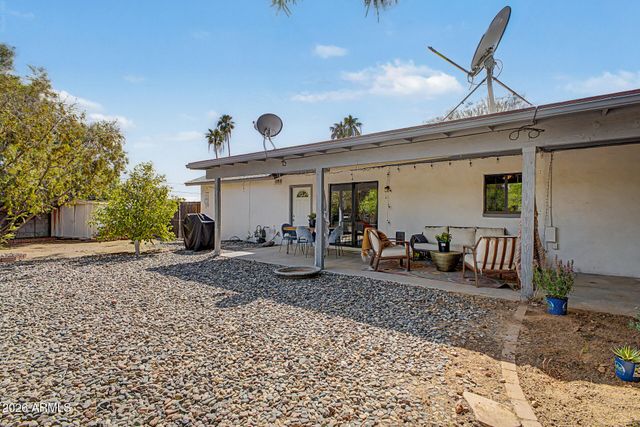 18221 N 42ND Street, Phoenix, AZ 85032