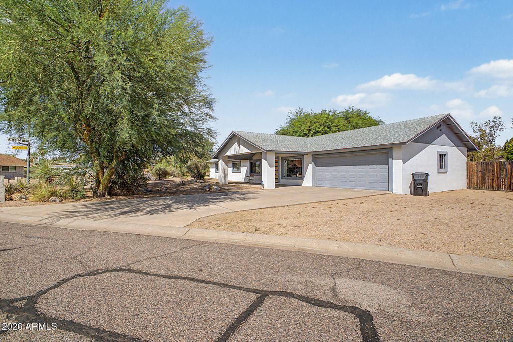 18221 N 42ND Street, Phoenix, AZ 85032 — photo 2