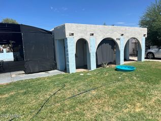 2502 E Adams Street, Phoenix, AZ 85034
