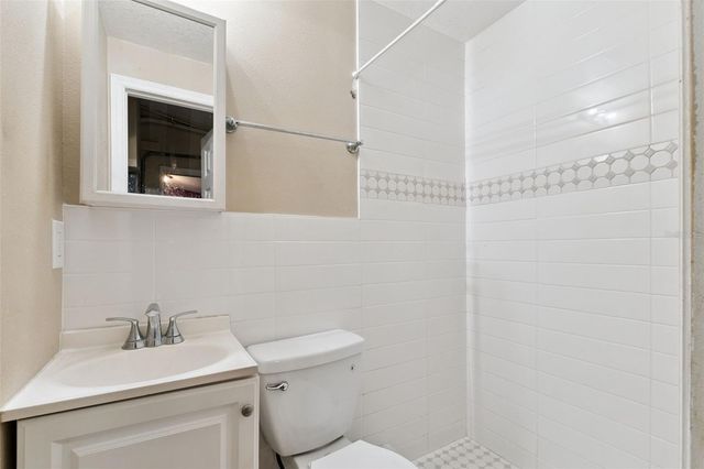 6204 OAKCREST CIRCLE, Orlando, FL 32808