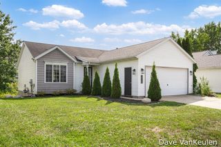 3020 Burritt Street, Grand Rapids, MI 49504