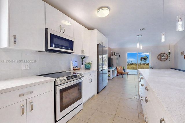 2625 SE 40TH AVE, Other City - In The State Of Florida, FL 34117