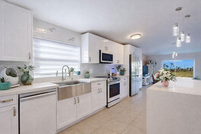 2625 SE 40TH AVE, Other City - In The State Of Florida, FL 34117