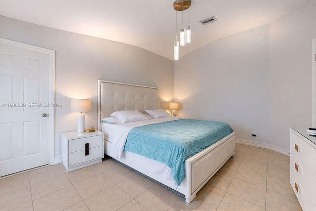 2625 SE 40TH AVE, Other City - In The State Of Florida, FL 34117