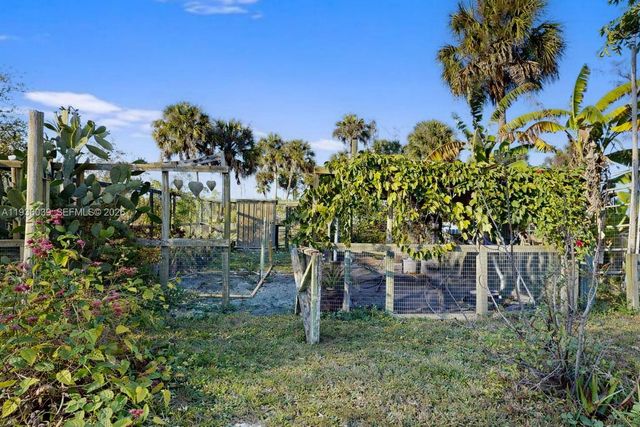 2625 SE 40TH AVE, Other City - In The State Of Florida, FL 34117