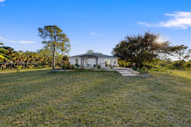 2625 SE 40TH AVE, Other City - In The State Of Florida, FL 34117