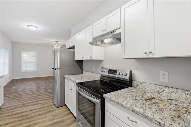 1749 Givens Street NW, Atlanta, GA 30318