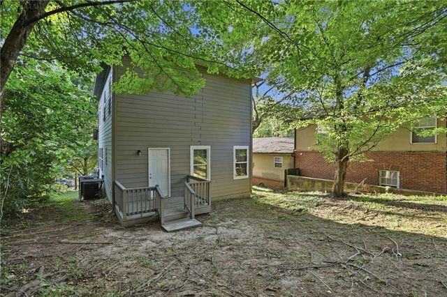 1749 Givens Street NW, Atlanta, GA 30318