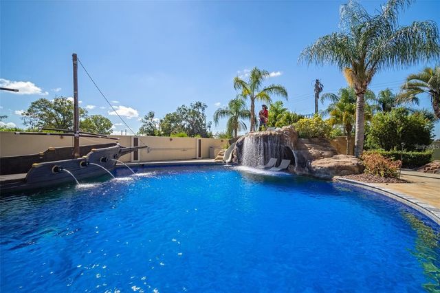 19165 GERACI ROAD, Lutz, FL 33558