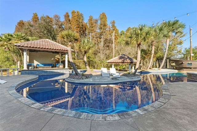 19165 GERACI ROAD, Lutz, FL 33558