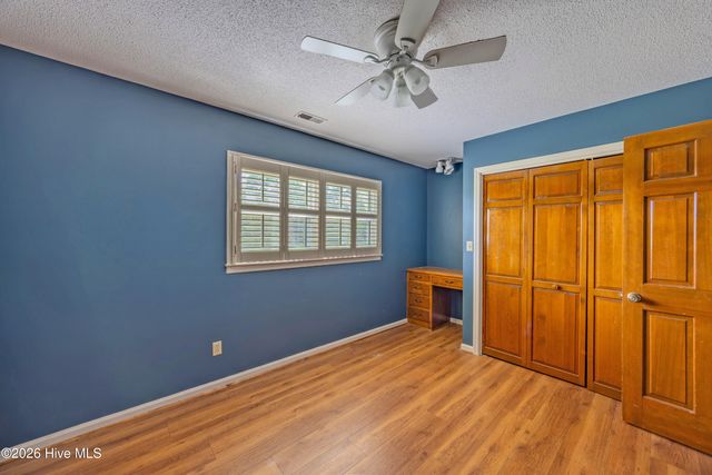 190 Halls Pond Road, Rose Hill, NC 28458