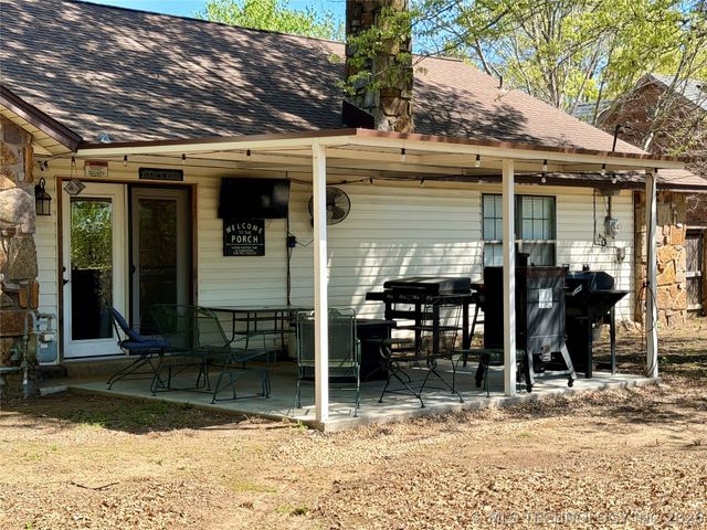 1807 SW 4th Street, Wagoner, OK 74467
