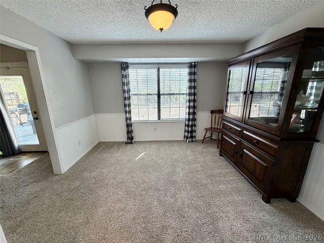 1807 SW 4th Street, Wagoner, OK 74467