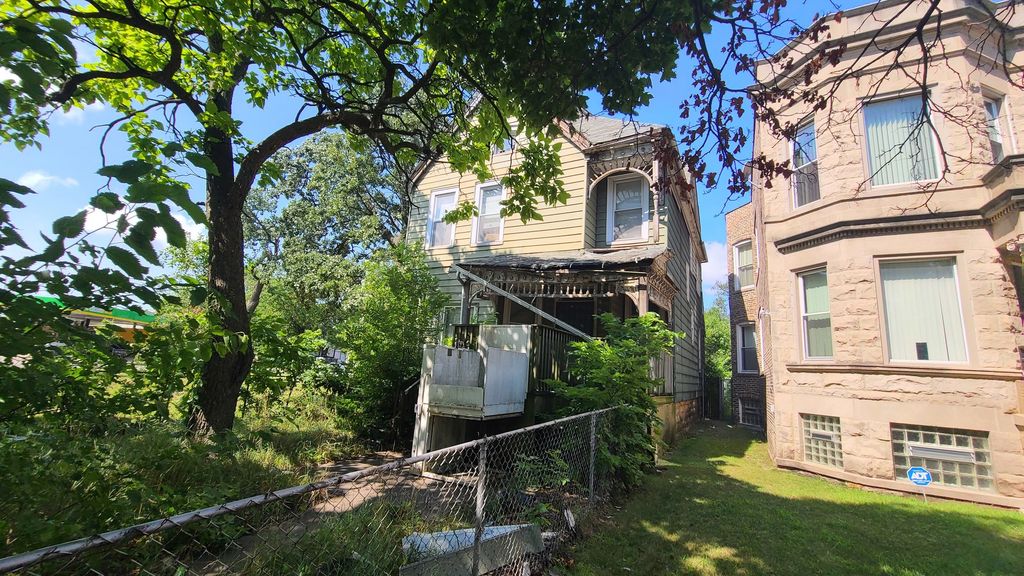 7048 S Perry Avenue, Chicago, IL 60621 — exterior