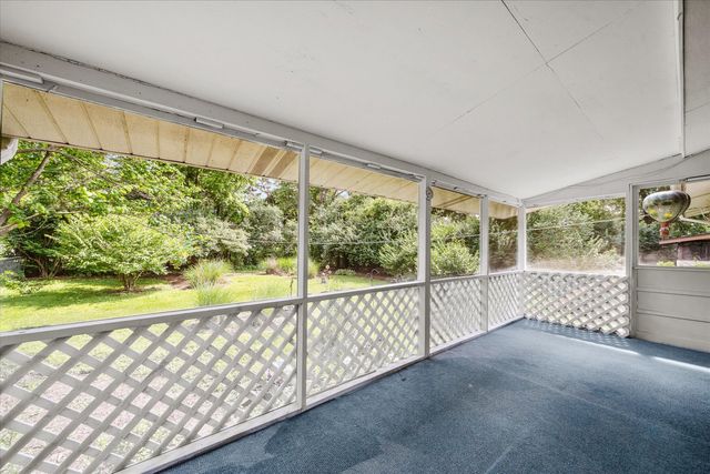 807 Division Street, Lisle, IL 60532