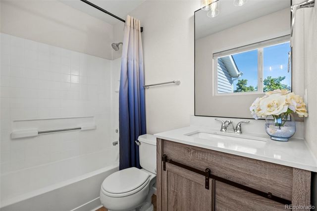 22130 E Berry Place, Aurora, CO 80015