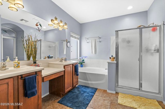 7569 E Picket Fence Lane, Tucson, AZ 85756