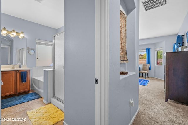 7569 E Picket Fence Lane, Tucson, AZ 85756