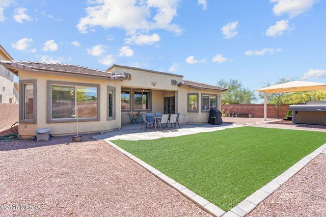 7569 E Picket Fence Lane, Tucson, AZ 85756