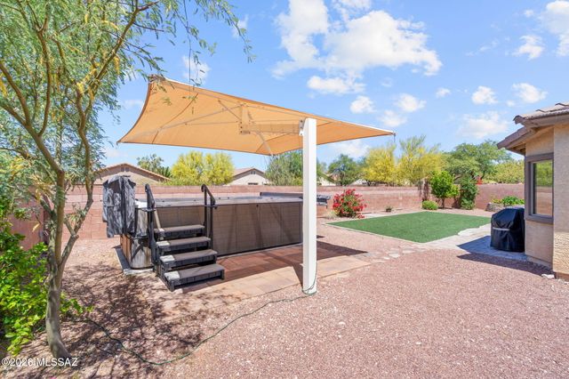 7569 E Picket Fence Lane, Tucson, AZ 85756