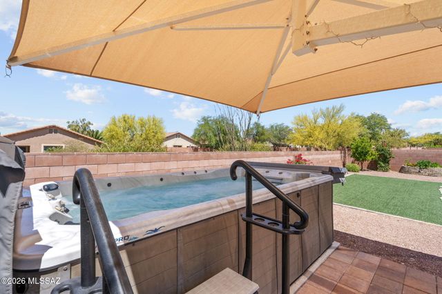 7569 E Picket Fence Lane, Tucson, AZ 85756