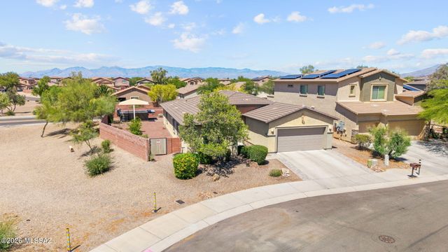 7569 E Picket Fence Lane, Tucson, AZ 85756