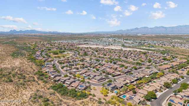 7569 E Picket Fence Lane, Tucson, AZ 85756