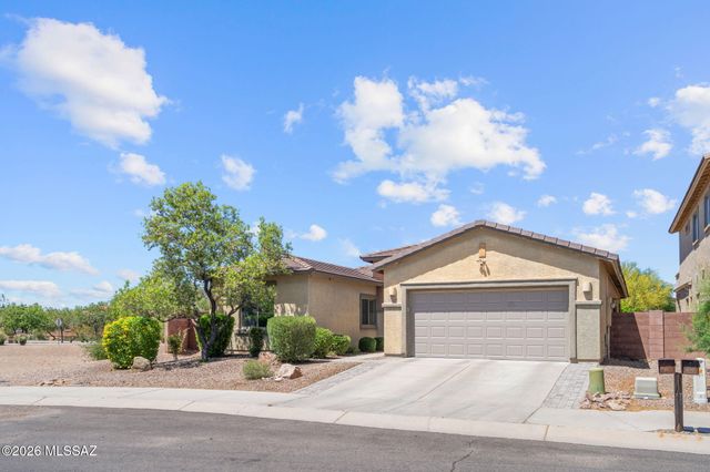 7569 E Picket Fence Lane, Tucson, AZ 85756