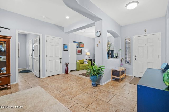 7569 E Picket Fence Lane, Tucson, AZ 85756