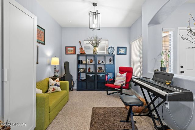 7569 E Picket Fence Lane, Tucson, AZ 85756