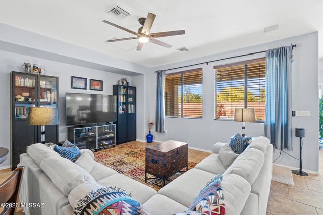 7569 E Picket Fence Lane, Tucson, AZ 85756