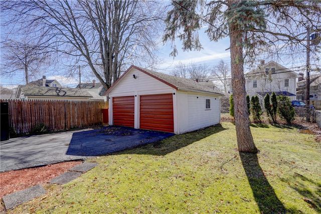 65 Devon Road, Rochester, NY 14619