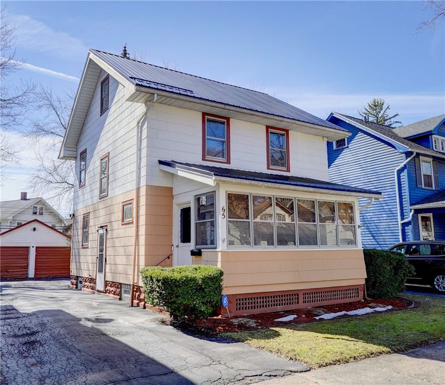 65 Devon Road, Rochester, NY 14619