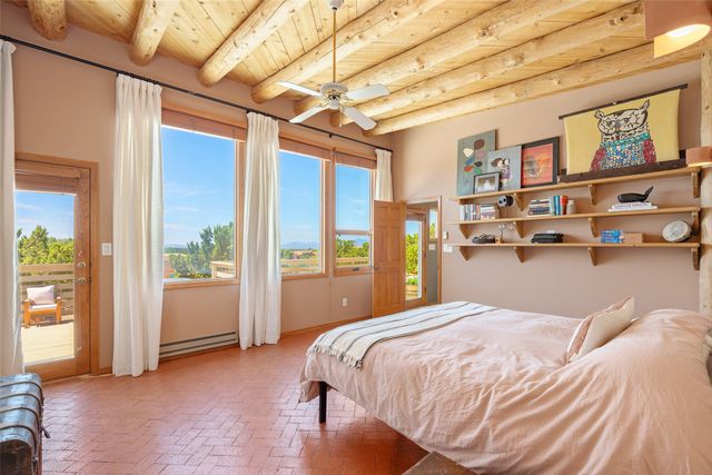 1 Monte Alto Way, Santa Fe, NM 87508