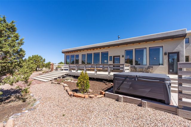 1 Monte Alto Way, Santa Fe, NM 87508
