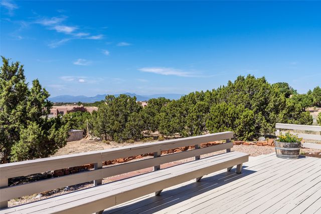 1 Monte Alto Way, Santa Fe, NM 87508