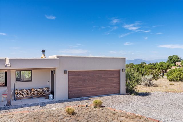 1 Monte Alto Way, Santa Fe, NM 87508