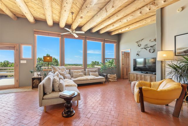1 Monte Alto Way, Santa Fe, NM 87508