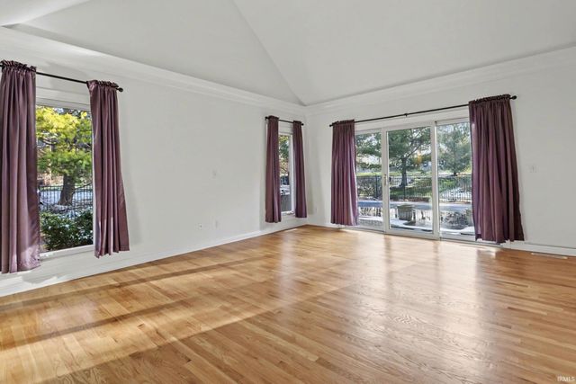 51576 Autumn Ridge Drive, Granger, IN 46530