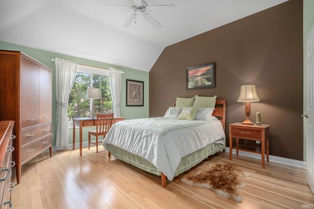 51576 Autumn Ridge Drive, Granger, IN 46530