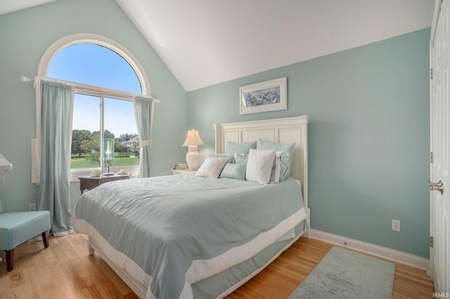 51576 Autumn Ridge Drive, Granger, IN 46530