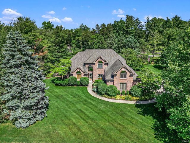 51576 Autumn Ridge Drive, Granger, IN 46530