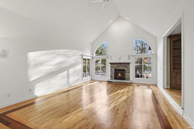 51576 Autumn Ridge Drive, Granger, IN 46530