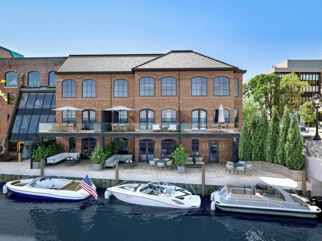 100 N Park, Traverse City, MI 49684