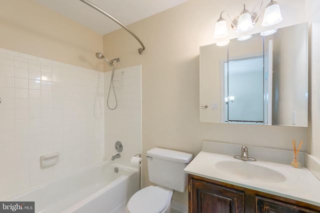 3745 YORKTOWN VILLAGE PASS, Annandale, VA 22003