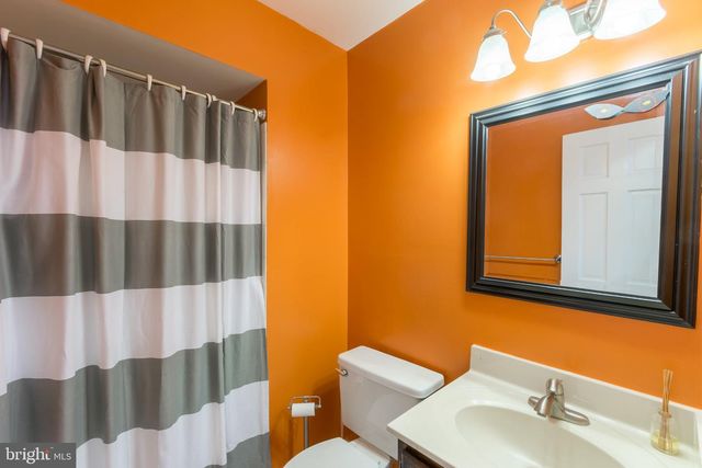 3745 YORKTOWN VILLAGE PASS, Annandale, VA 22003