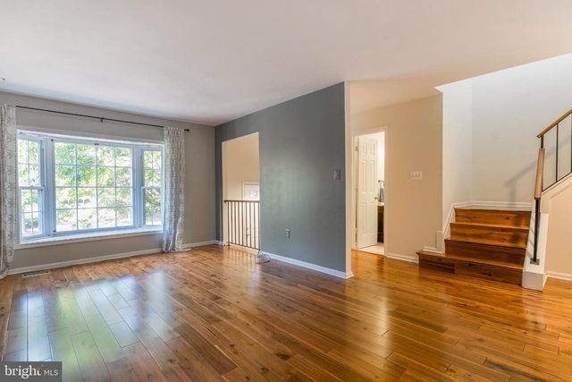 3745 YORKTOWN VILLAGE PASS, Annandale, VA 22003